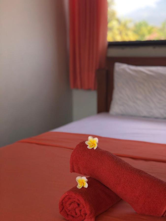 Tira Amed Homestay Ngoại thất bức ảnh